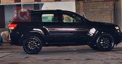 جیپ گراند شیرۆکی